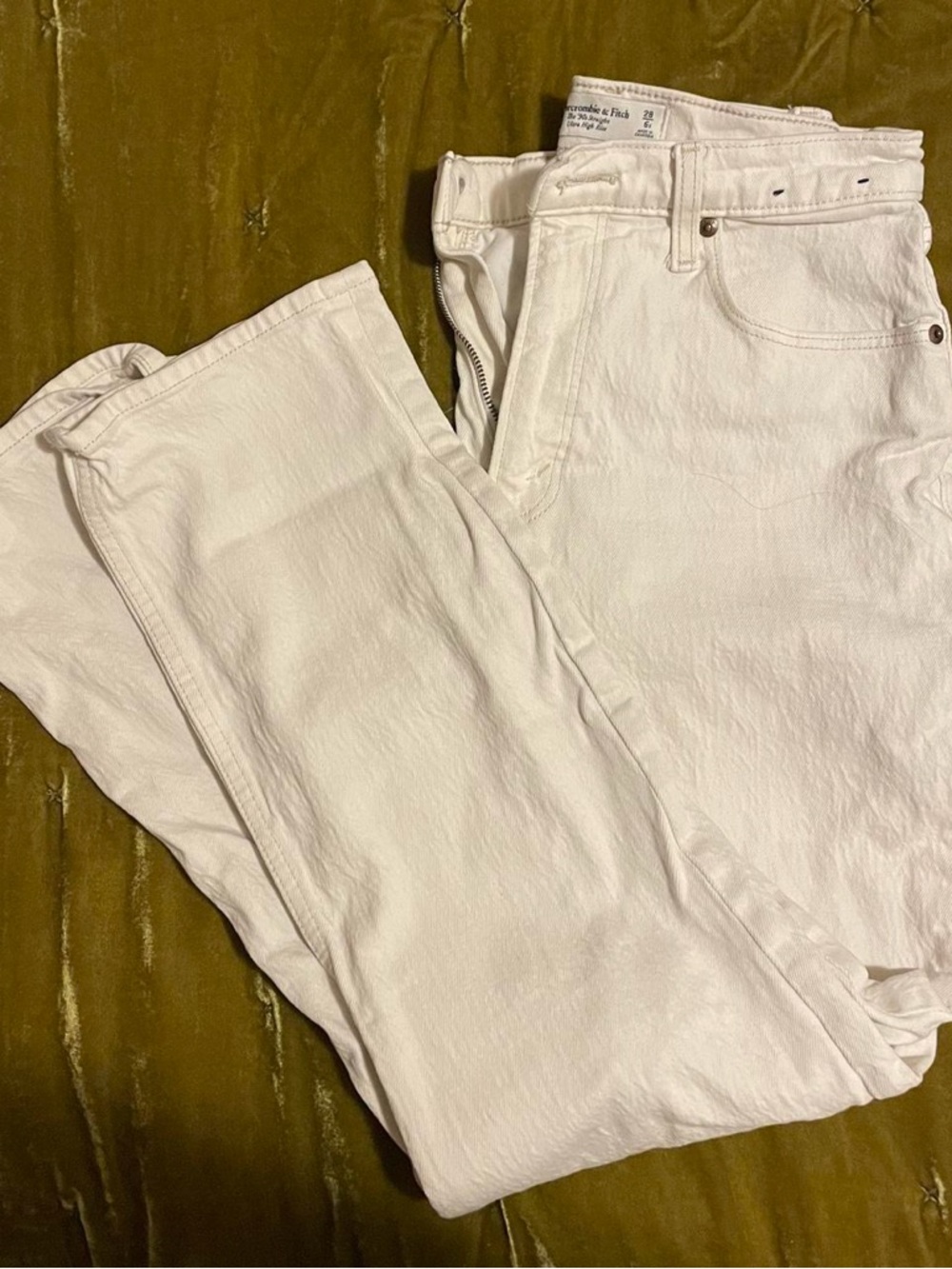 White Abercrombie curve love Straight Jeans